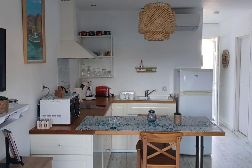 Appartement 2 Pieces, 1 Chambre, Terrasse Gujan-Mestras Bagian luar foto