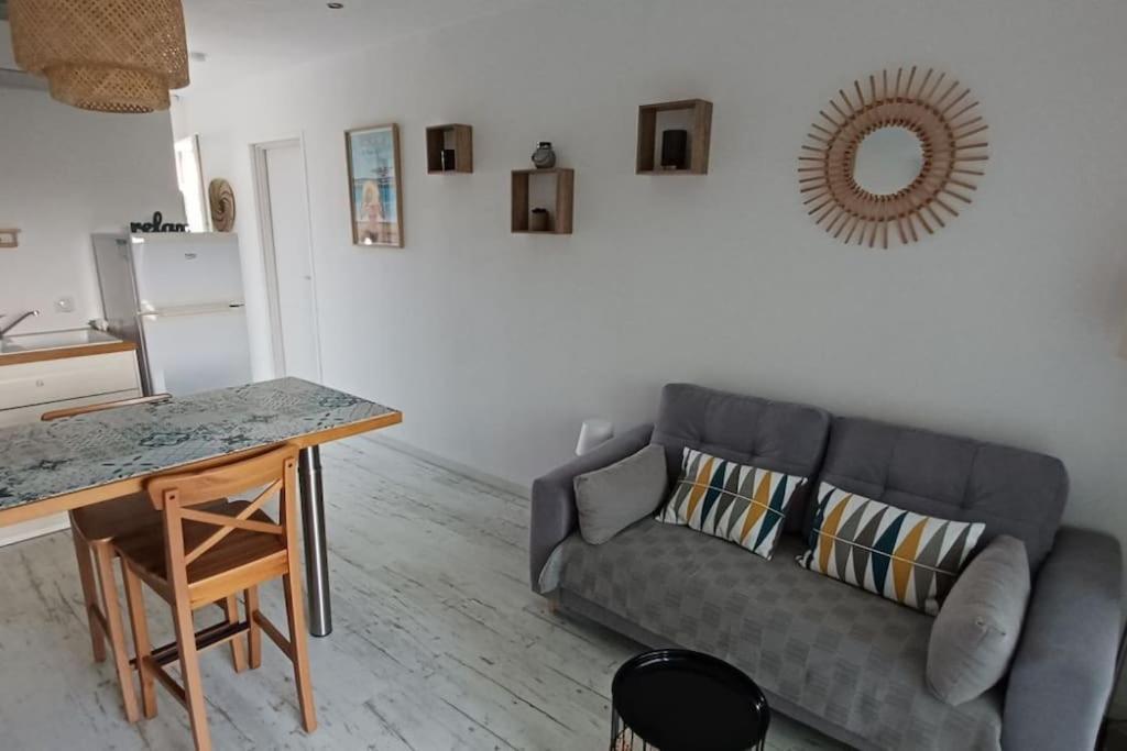Appartement 2 Pieces, 1 Chambre, Terrasse Gujan-Mestras Bagian luar foto