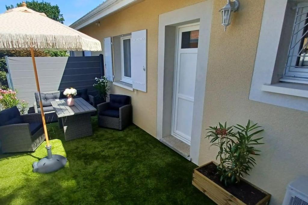 Appartement 2 Pieces, 1 Chambre, Terrasse Gujan-Mestras Bagian luar foto